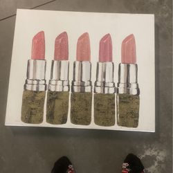 Wall artwork, glitter, lipstick, pink, new medium size $25