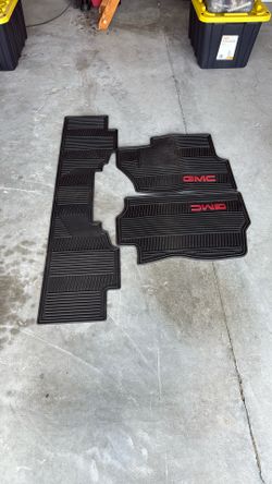 2011 GMC Truck Floor Mats