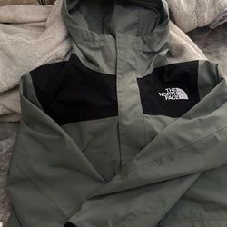 North Face Mens Cargo Pocket Dryvent Rain Coat 