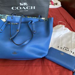 Authentic Coach Purse With Matching Wallet