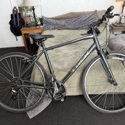 Trek Hybrid Bike — Black, Medium Frame