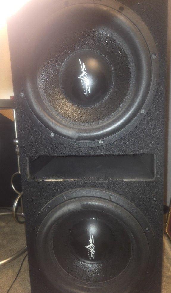 Skar Audio 12s 1600 Watts