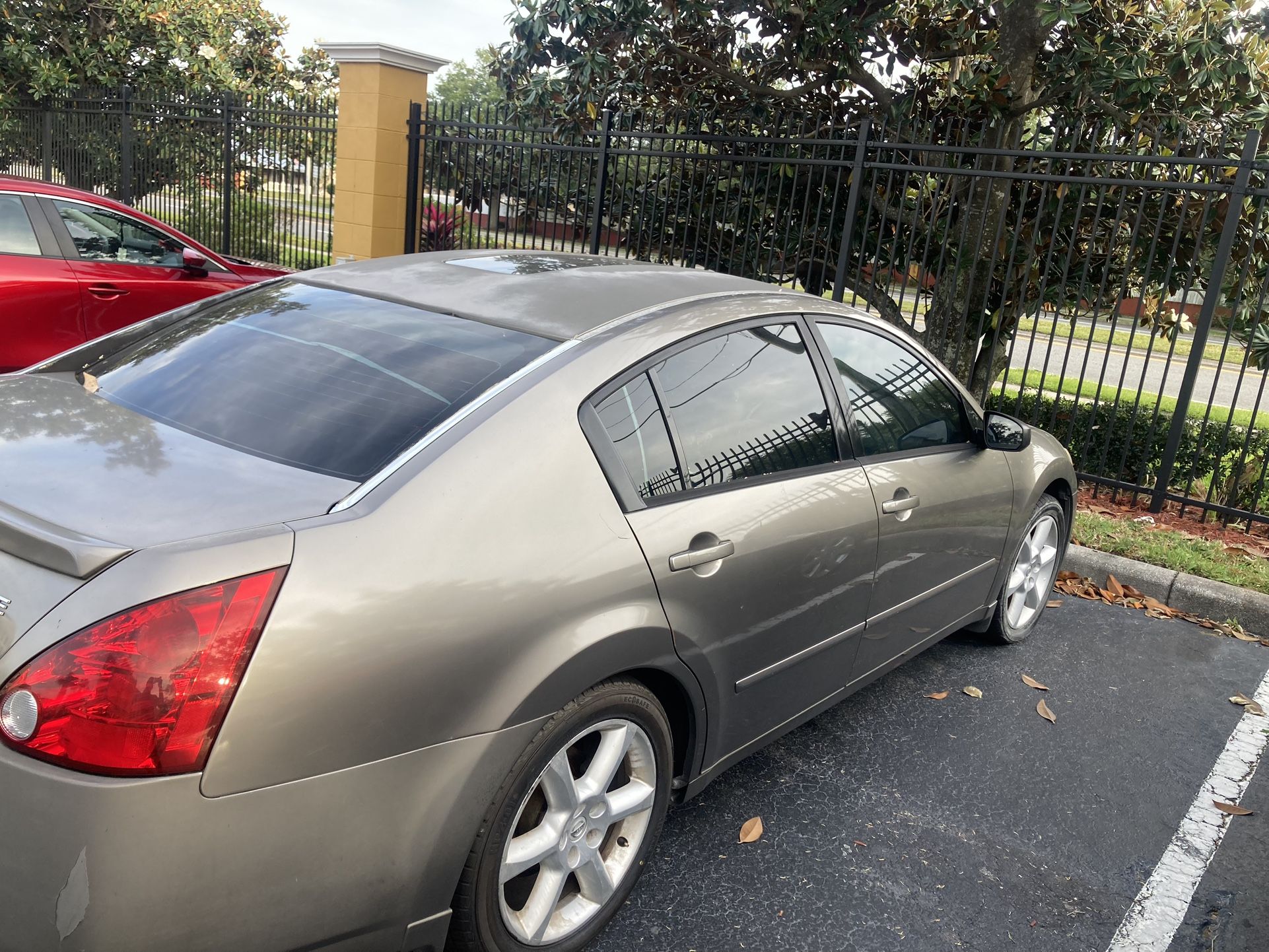 2004 Nissan Maxima