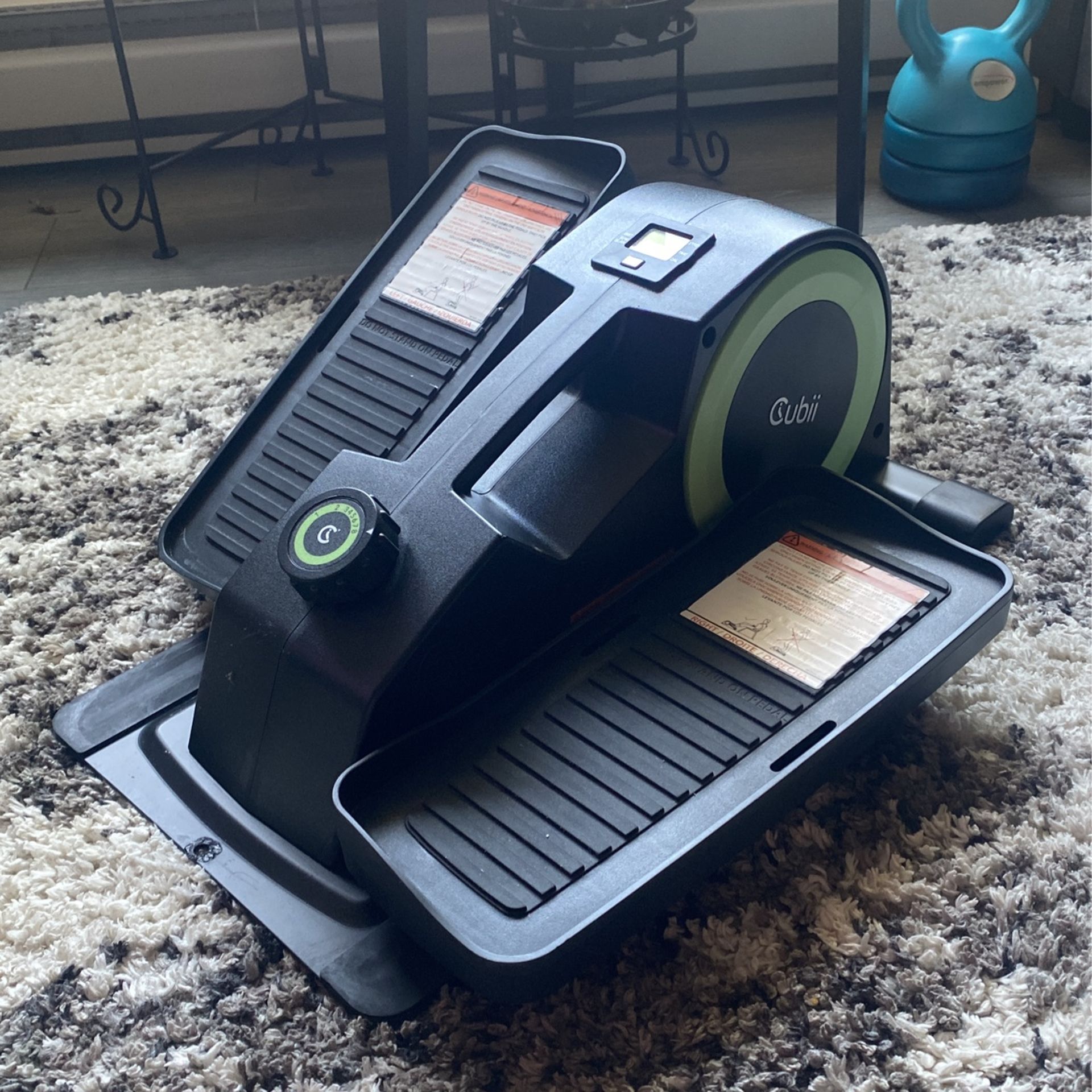Cubii - JR2 Compact Seated Under Desk Elliptical