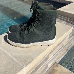 Jordan Nike Future Boot Grove Green Men’s size 13