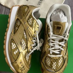 Bottega Sz 6 In Women 