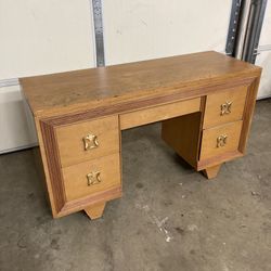Bedroom Vanity Without Mirror 