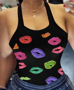 LIP PRINT CASUAL TOP (size M)