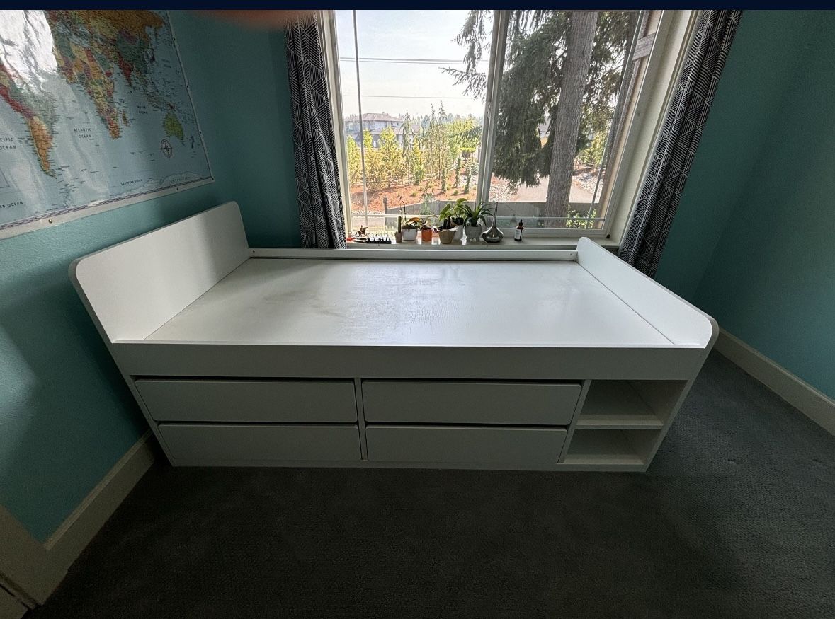 Twin Bed