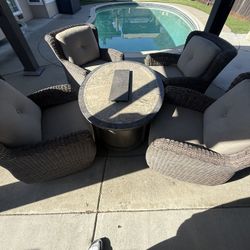 Costco Fire Place Table And Chairs 