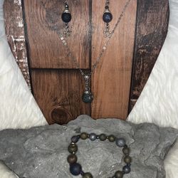 Necklace bracelet, and earrings set