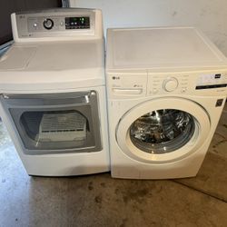 LG Washer And gas Dryer 