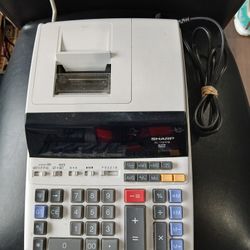 Sharp EL-1197P III. 12-Digit Electronic Printing Desktop Calculator.