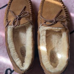 Uggs Sz 6
