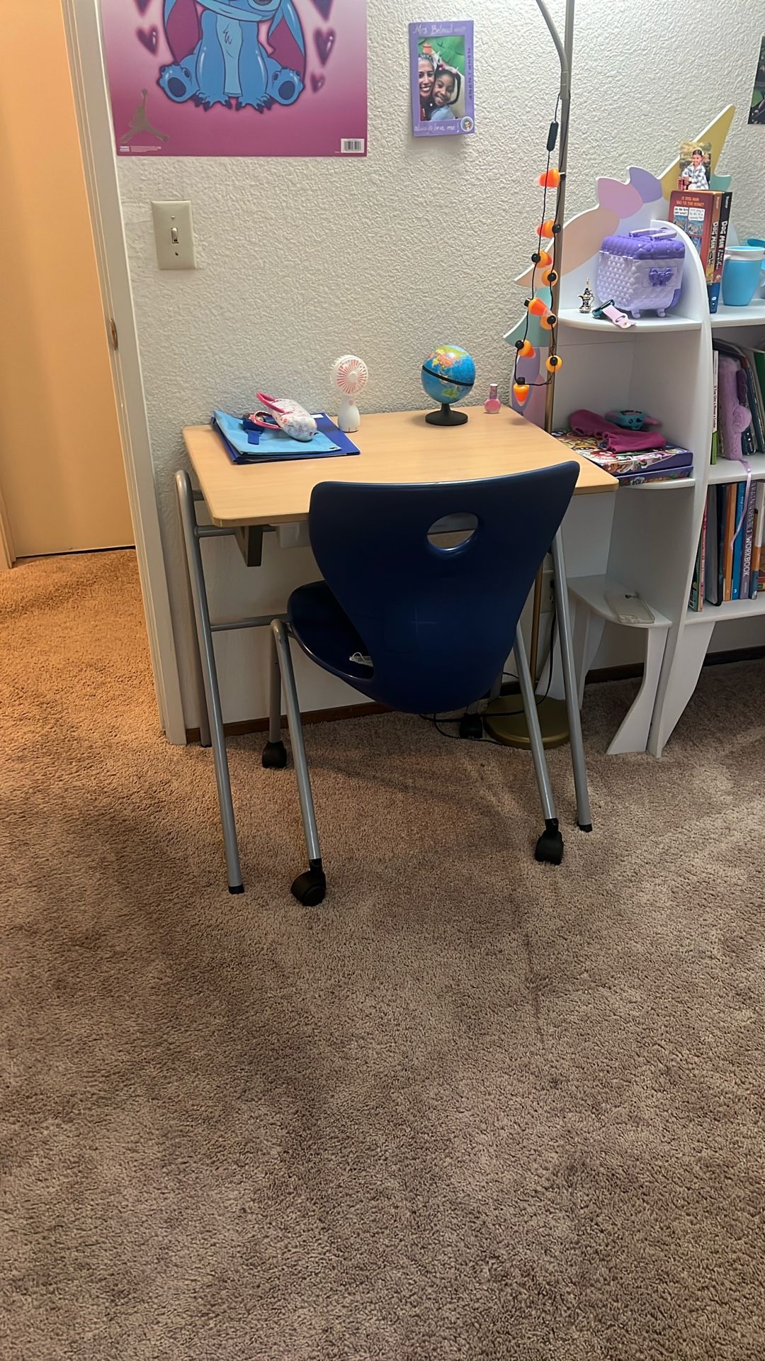 Kids Desk and Chair