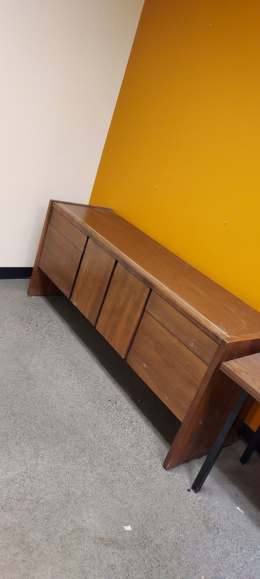 office desks