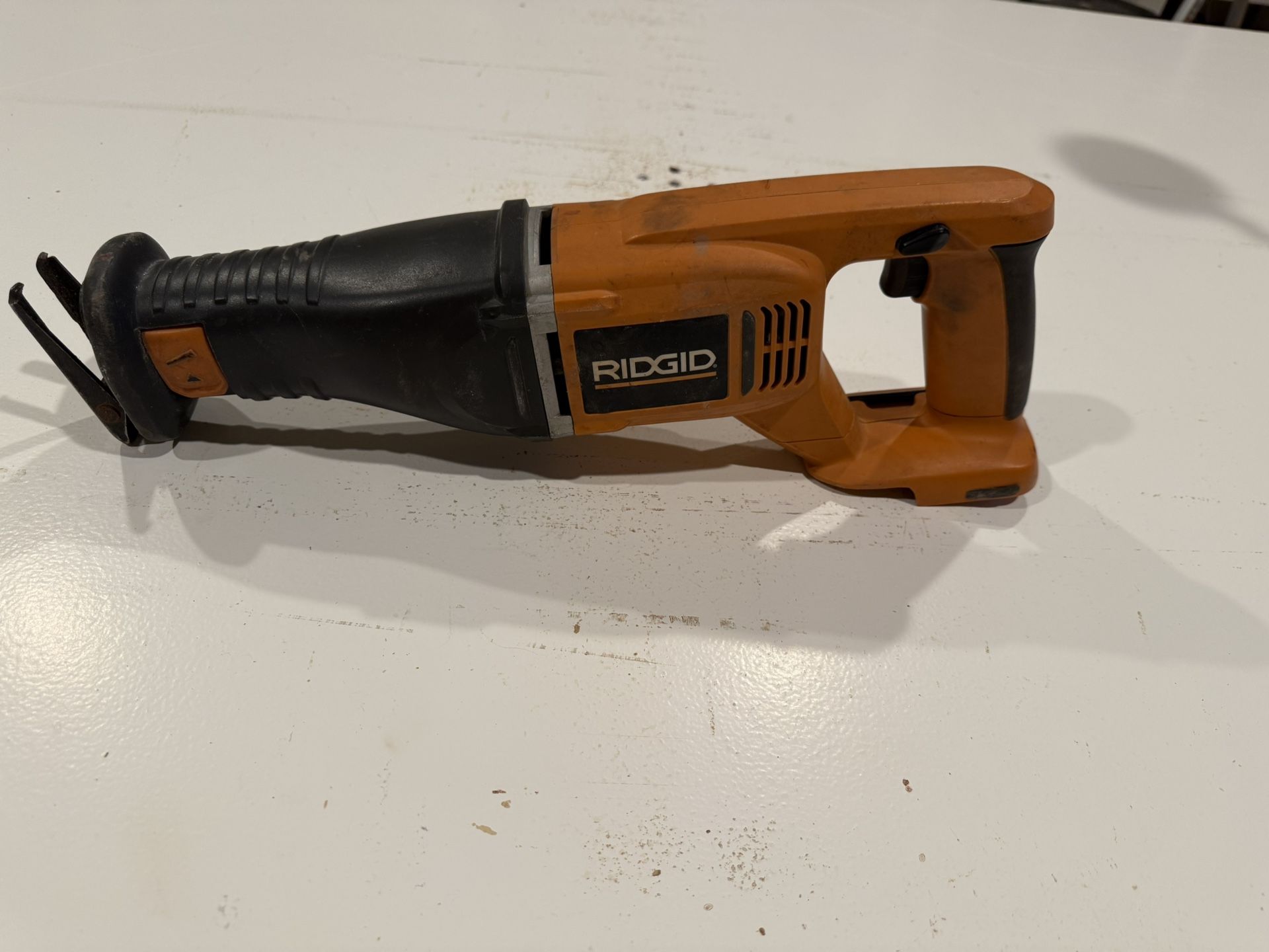 Ridgid Cordless Saw