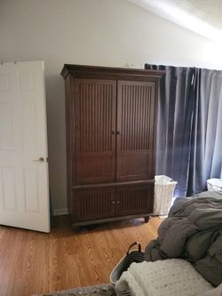 Armoire Solid Wood