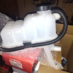 Radiator Reservoir 