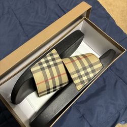 Burberry Slides 