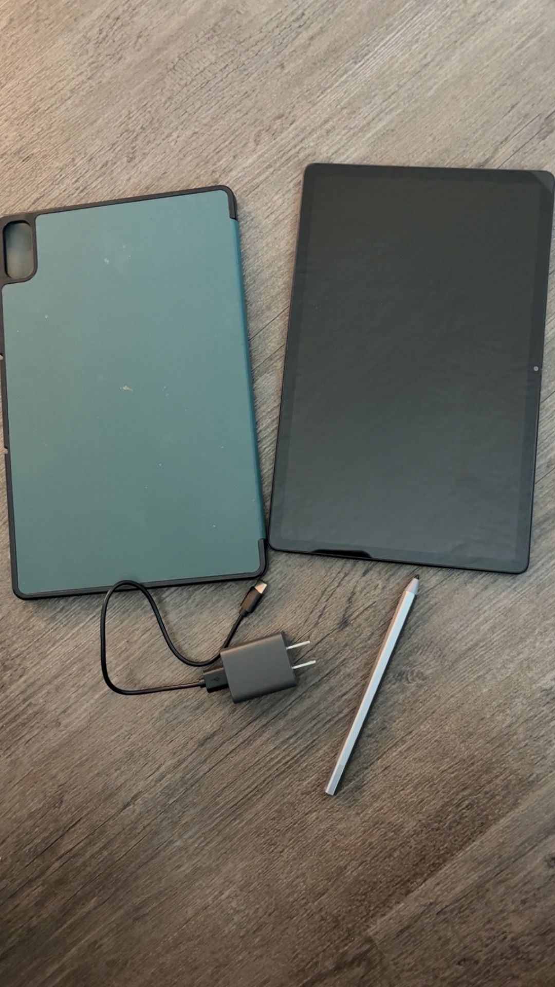 Lenovo Tablet, Case, Charger, Pen