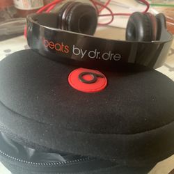 Audífonos Marca b Todo Funciona Bien 