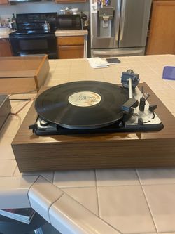 Vintage DUAL 1019 turntable cartridge and needle from DUAL