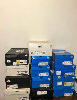 Looking for original Adidas shoe boxes in good condition!