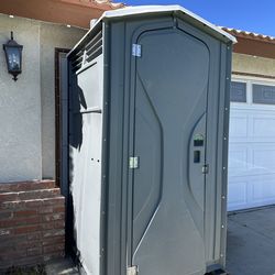 Porta Potty
