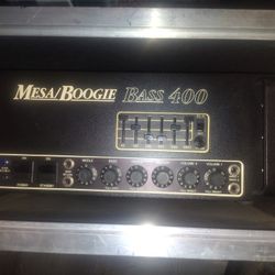 Mesa/Boogie Bass 400 + Mesa SUS-4 Shock-Mount Case
