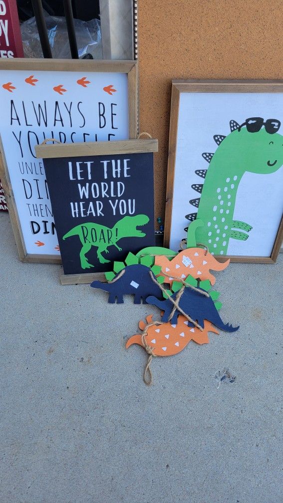 Dino Decor