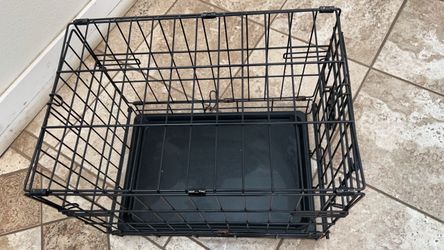 Dog Crate Small  Cage Folding L18W12H15 inch great condition