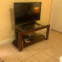 $75 TV    $75 Stand 