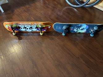 2 Skates Board. One Is Brand New