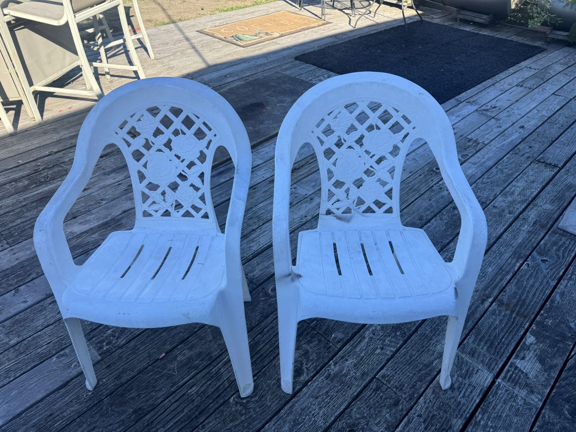2 Plastic Chairs