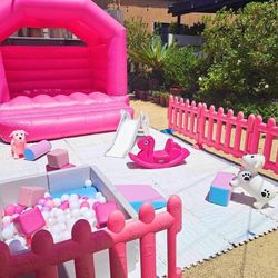 Softplay, Bounce House, and Ball Pit