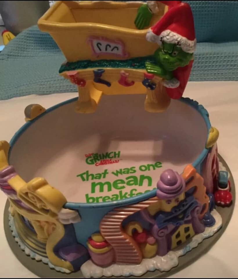 Kellogg’s How The Grinch Stole Christmas Cereal Bowl 2000- Used (Universal Studios)