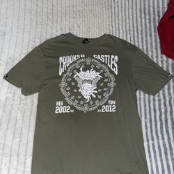 CROOKS AND CASTLES MEDIUM T-SHIRT 