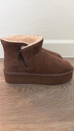 Bearpaw ankle boots