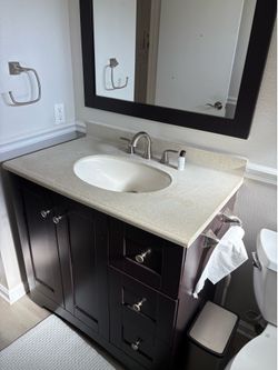 Bathroom vanity