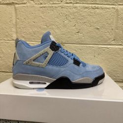 Jordan 4 Retro University Blues