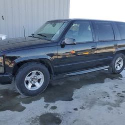 2000 Chevrolet Tahoe Limited/Z71