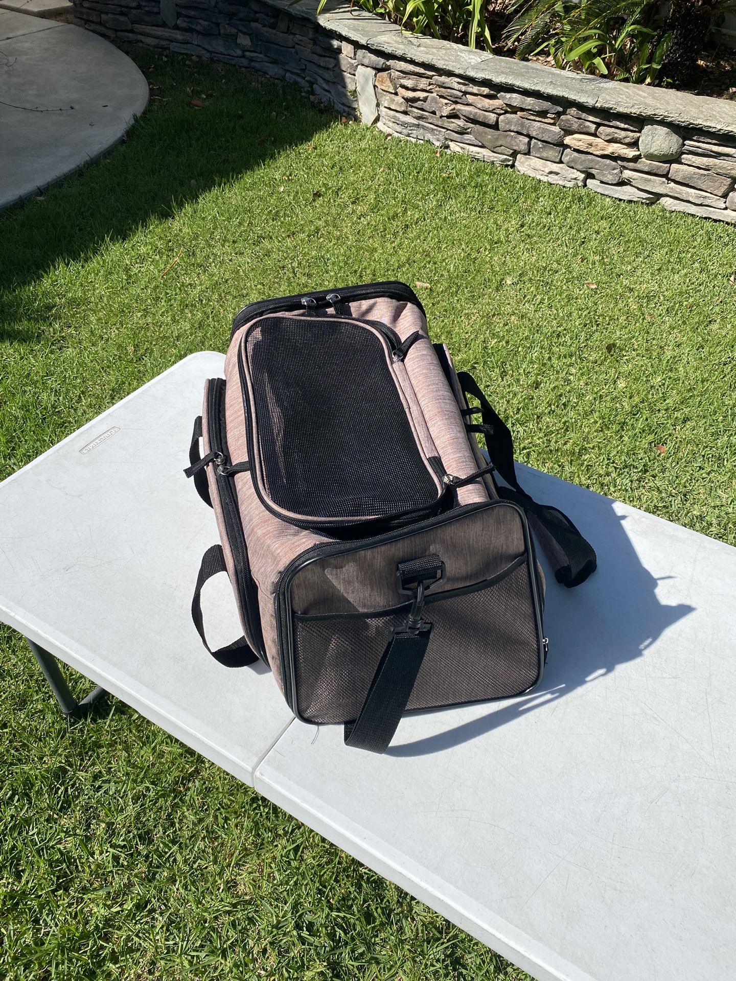 FOFUS Medium Pet Carrier W/ Enlargements