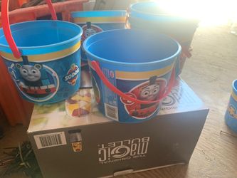 6 Thomas the tank engine buckets