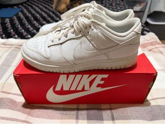 White Dunks