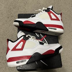 VNDS JORDAN 4 RED CEMENT SIZE 9.5 