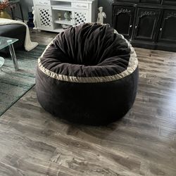 Extra Large Black And Gold Bean Bag . Gold Coming Off