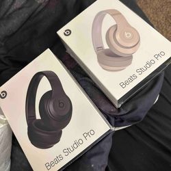 pink and black beats studio pros
