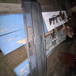 07-2013 Silverado grill