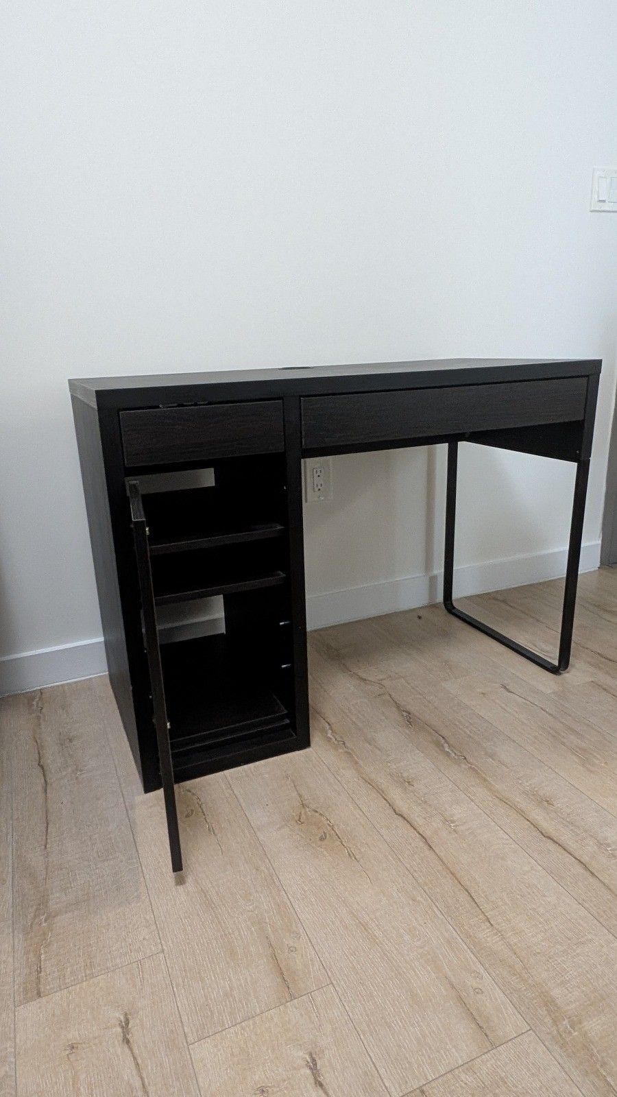 Desk+Chair